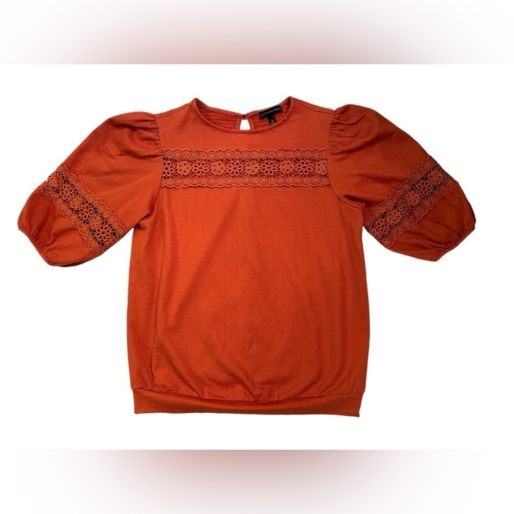 Californian Stitch Small Orange Blouse With Floral Lace